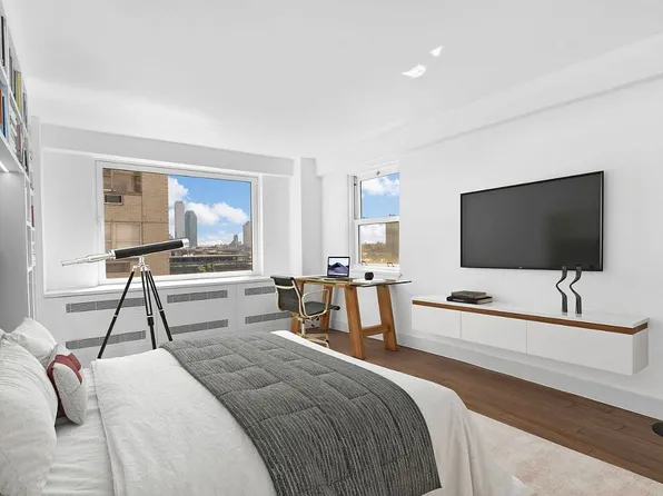 35 Sutton Pl #10F, New York, NY 10022