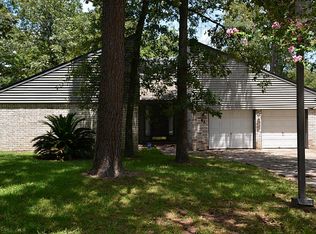 88 Cherokee Ln, Conroe, TX 77304