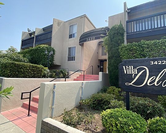 2nd image of 3422 Maricopa St #206