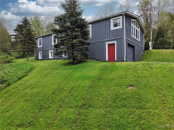 5556 Bryant Hill Rd, Ellicottville, NY 14731