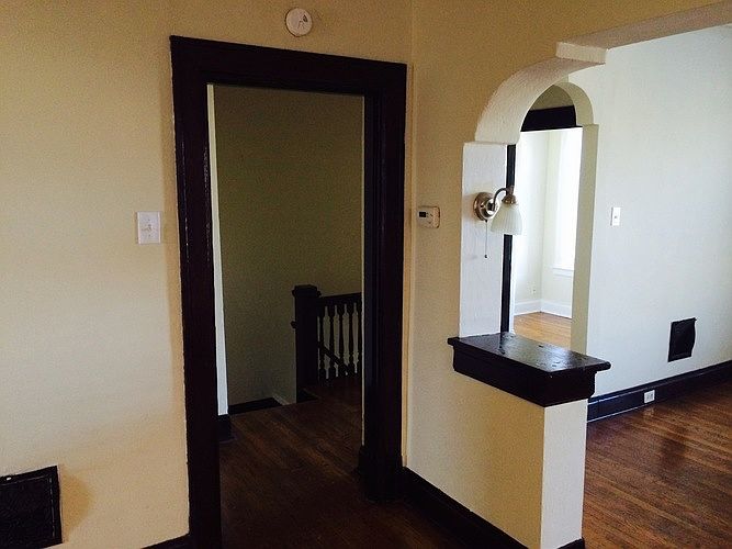 1st image of 4010 Sullivan Ave #1
