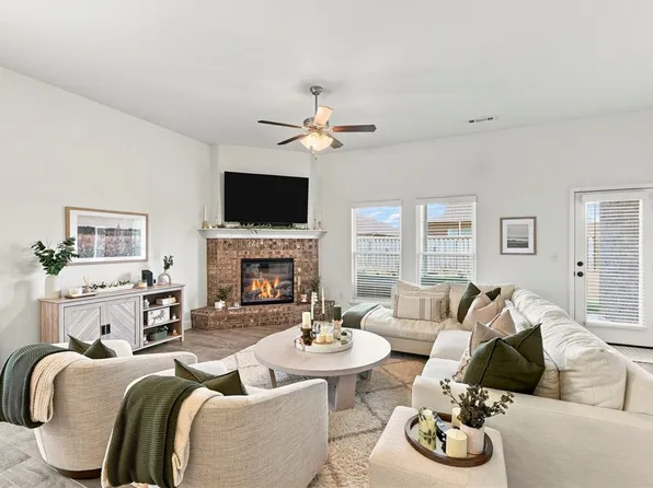 971 Sundance Ln, Bentonville, AR 72712