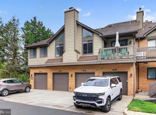 1105 Augusta Cir, Mount Laurel, NJ 08054