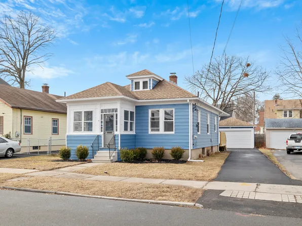 77 Humphrey Street, Hartford, CT 06106