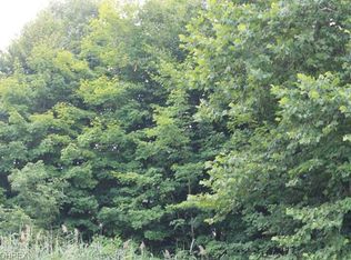 51 Elmwood Dr, Ashtabula, OH 44004