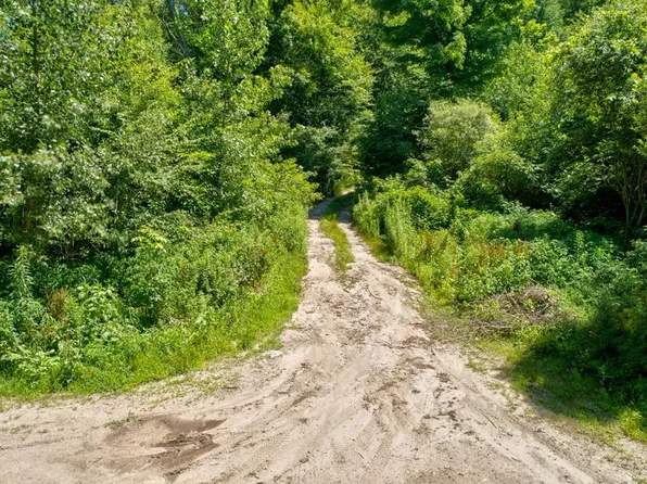 90 Old Hampden Rd, Somers, CT 06071