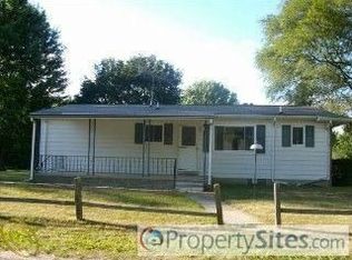 73511 Floral St, Armada, MI 48005