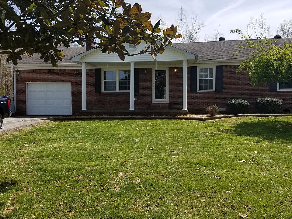 1st image of 55 Oak Dr
