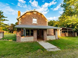 1620 E 652nd Rd, Lawrence, KS 66049