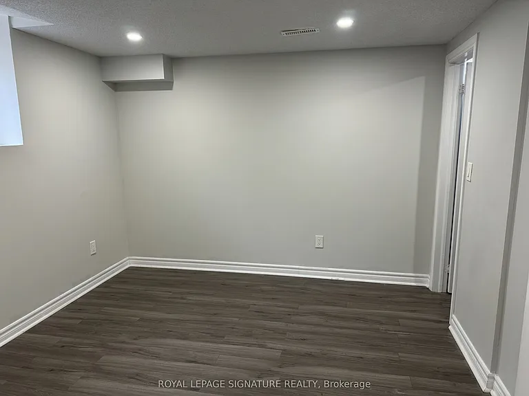 3 Tara Cres #BASEMENT — Photo 15
