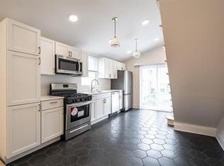 1604 N Franklin Pl APT 2, Milwaukee, WI 53202