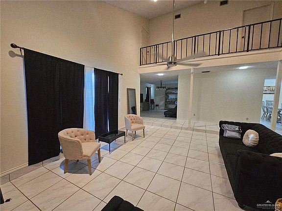 3rd image of 3116 S Casa Linda St