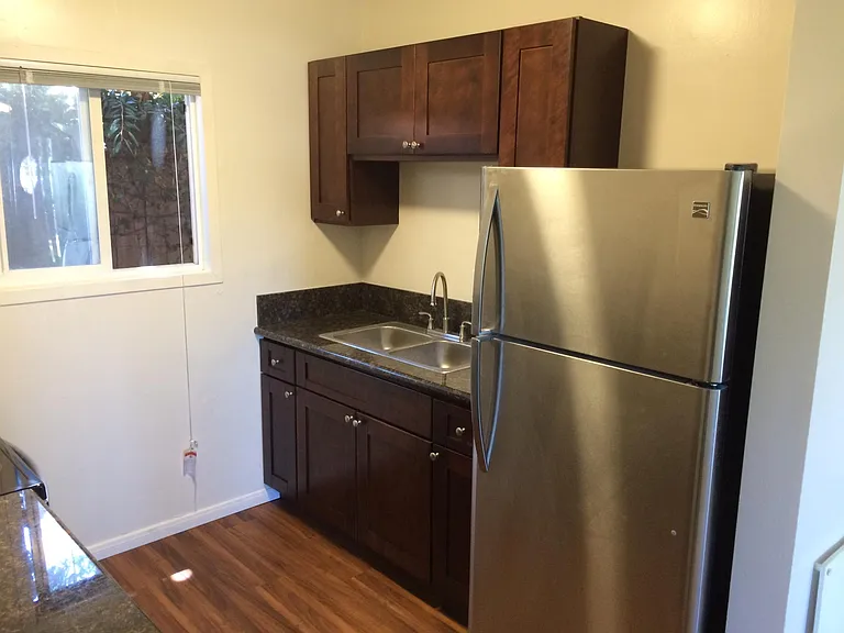1739 Sunset Cliffs Blvd #2 — Photo 12