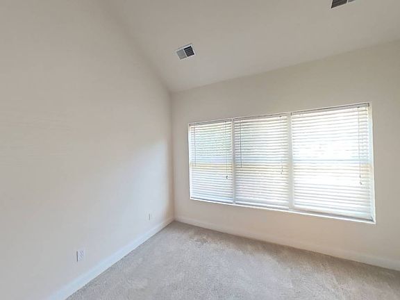 5th image of 100 Erie St APT 401