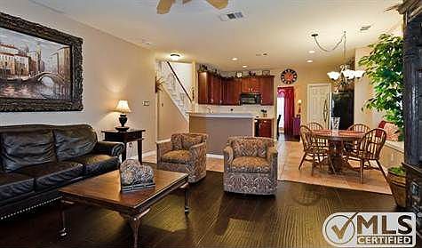 5th image of 3920 Releigh Ct