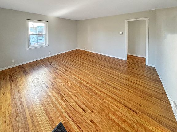 4th image of 1138 Flandrau St