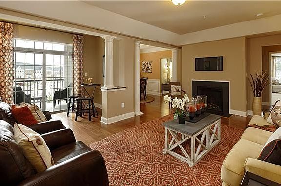 Dogwood Family Room