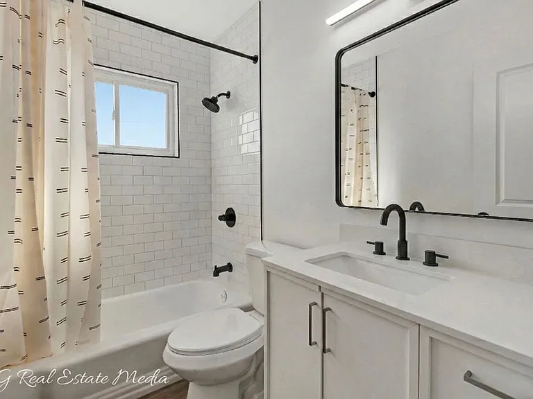 504 Brunswick Dr — Photo 12