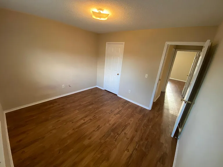 1347 S Camellia Ln — Photo 14