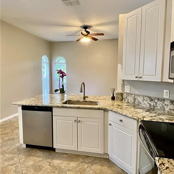 8929 Spring Mountain Way — Photo 4