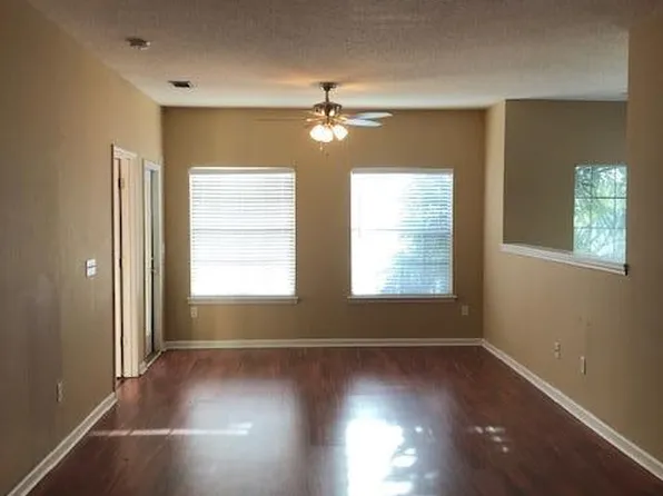 9782 Summer Grove Way W #98, Jacksonville, FL 32257