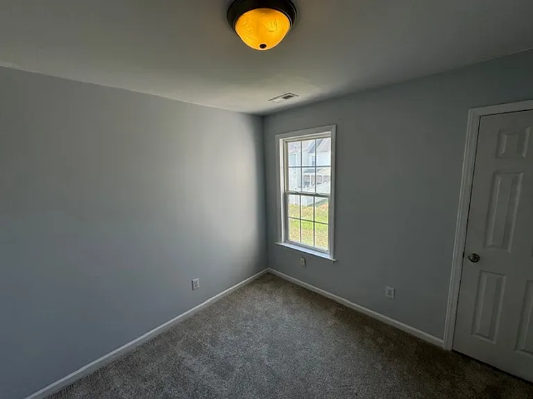 104 Piccadilly Ct — Photo 19