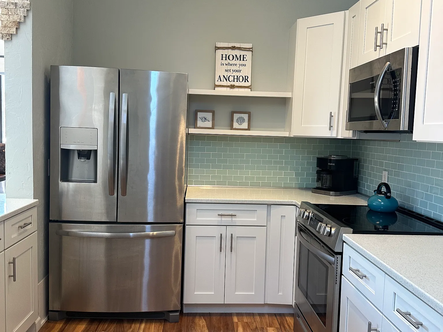2 bed, 990 sqft, $1,850 — Photo 2
