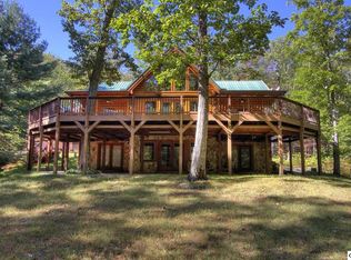 6715 Avens Ln, Tallassee, TN 37878