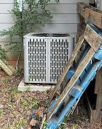 3rd image of 312 Old Bellevue Rd