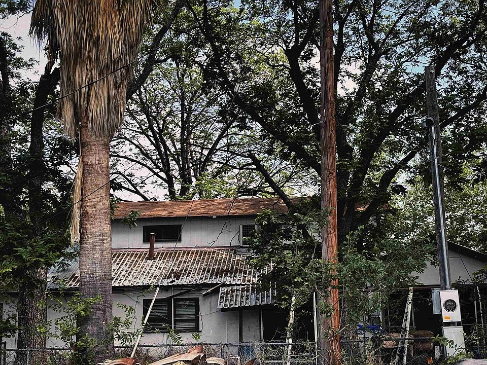 2nd image of 2633 Frontera Rd