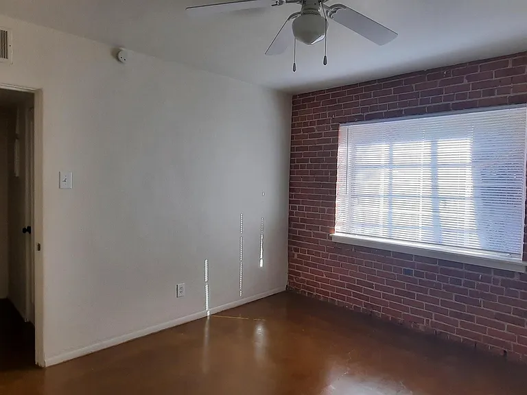 526 W Roosevelt St #10 — Photo 5