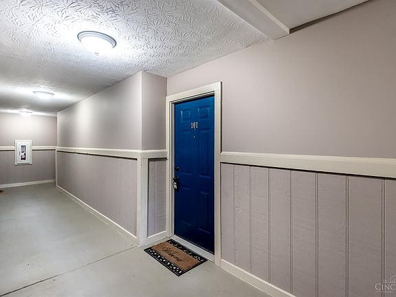 2nd image of 4220 Endeavor Dr #37101