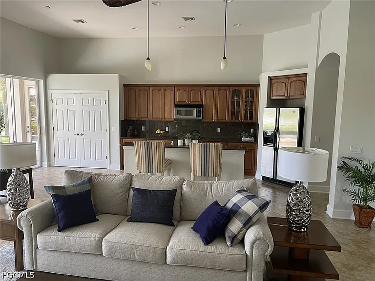 5634 Whispering Willow Way — Photo 8