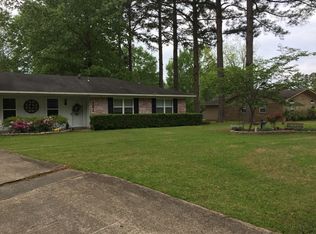 151 McKnight Dr, Monticello, AR 71655