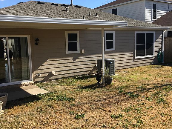 5th image of 1320 Mallard Dr