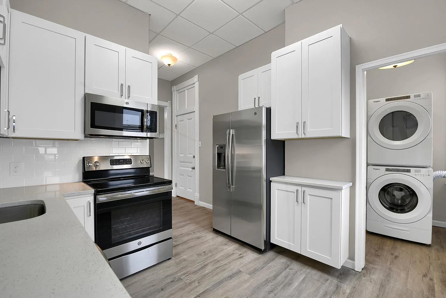 1301 Shenandoah Ave — Photo 2