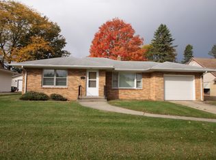 2323 Richard Ave, Rockford, IL 61108