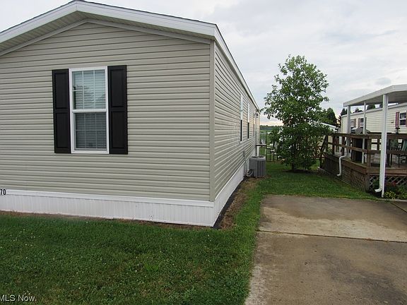 3rd image of 4870 Snowdrift Ln