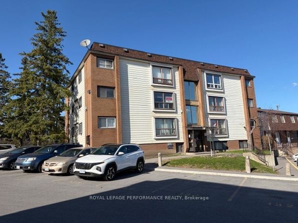 51 Sumac St #8, Ottawa, ON K1J 7T7