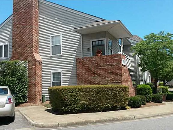 3rd image of 5150 Cypress Point Cir APT 202