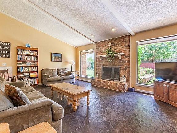 4th image of 4408 Braden Ct