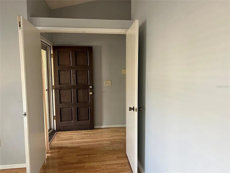 8718 Imperial Ct — Photo 20