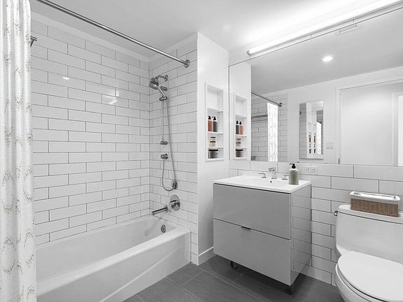 5th image of 400 W 113th St APT 1401