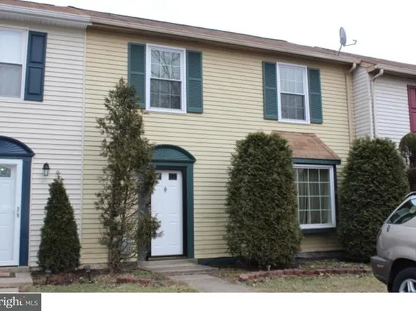 49 Logger Mill Rd, Horsham, PA 19044