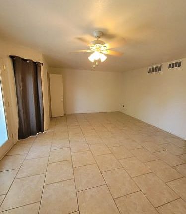 4th image of 501 W Scharbauer Dr