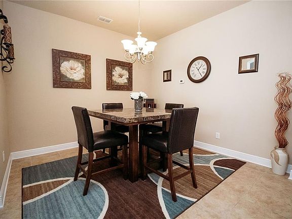 4th image of 30647 Palmerston Pl