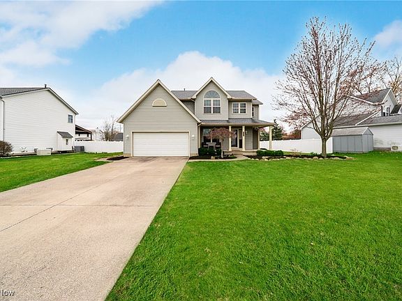 3rd image of 497 Golden Russett Blvd