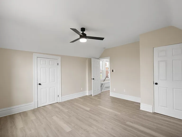 313 Kambach Street — Photo 15