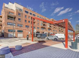 200-10 Lombard St #615, Philadelphia, PA 19147