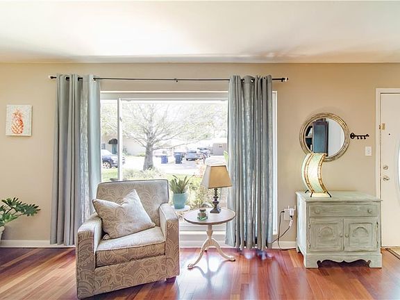 4th image of 4507 S Hesperides St